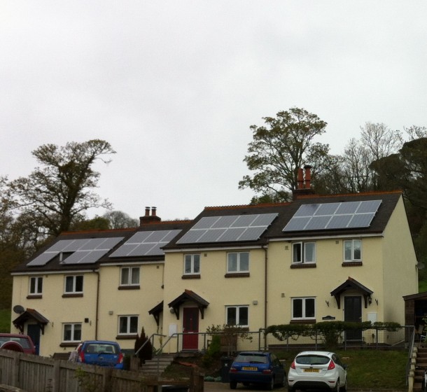 Cómo los paneles solares gratuitos pueden afectar su hipoteca€
€