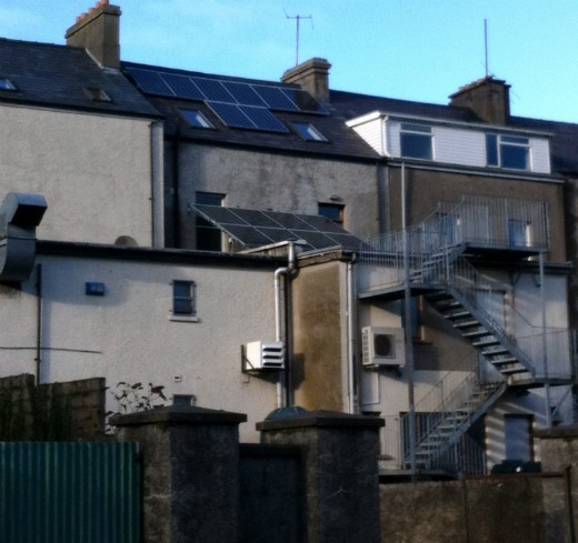 Regulaciones de control de edificios para instalaciones solares en Irlanda del Norte€
€