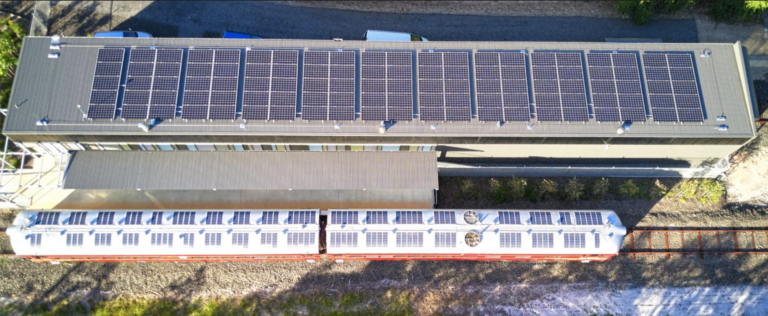 ¿Son los trenes alimentados por energía solar el futuro?